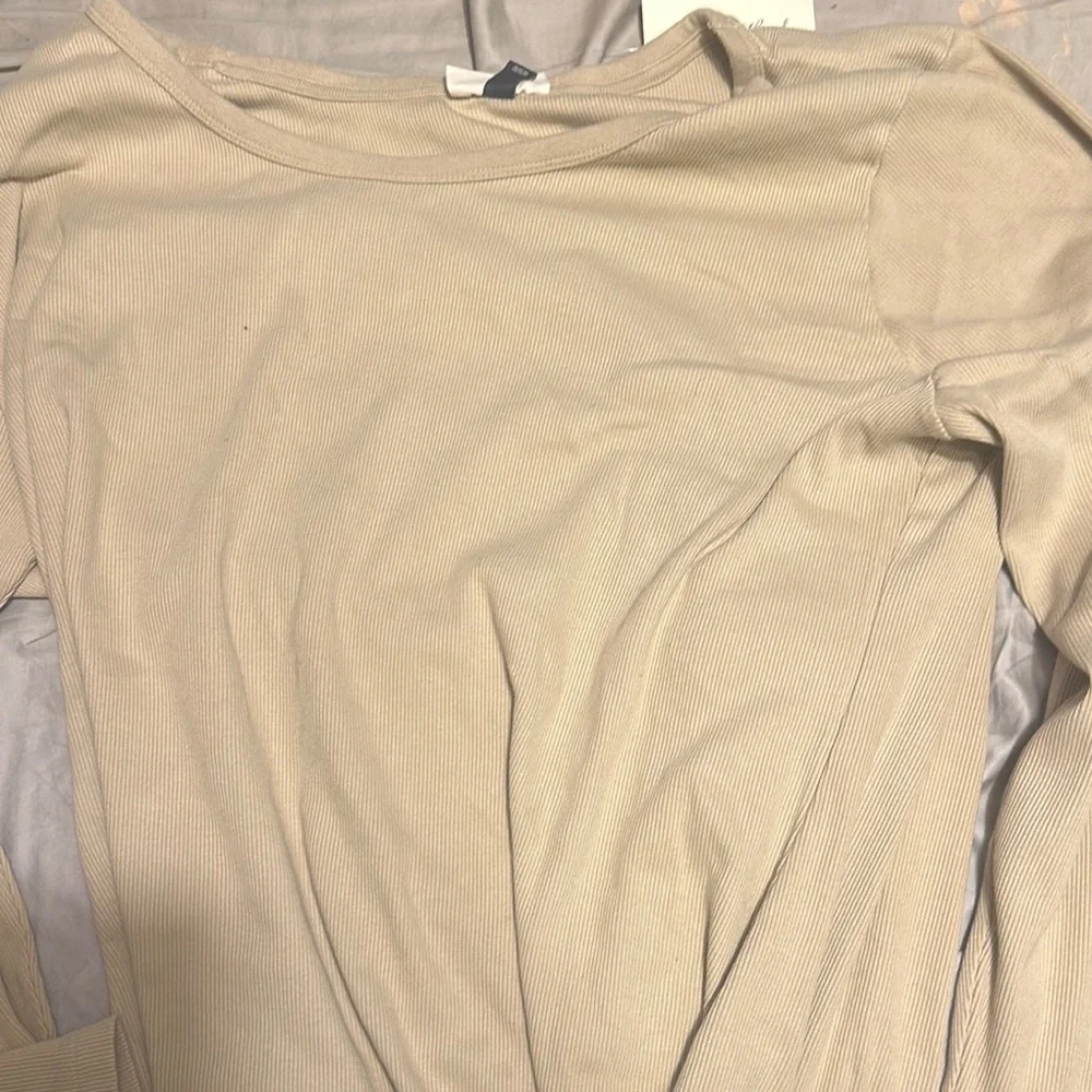 Beige Ribbed Top - Picture 3 of 3
